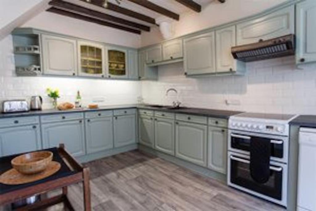 Ganarew Cottage มอนมัท ภายนอก รูปภาพ